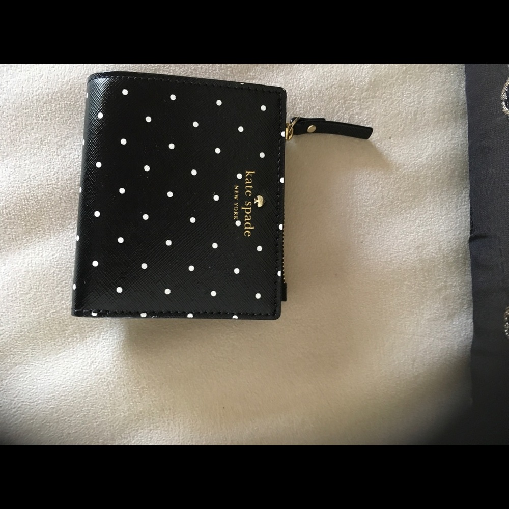 Kate Spade compact Wallet, black & white - Picture 2 of 5